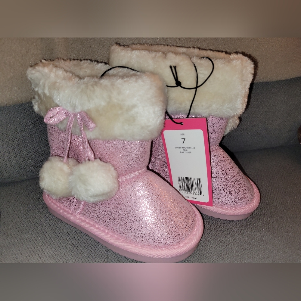 Toddler size 6 or 7 Rampage Girls pink glitter boots, NEW
